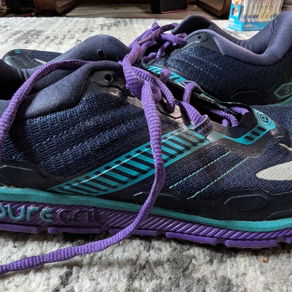 Worn 1 time! Brooks Puregrit 5, w's 9.5 - Picture 4 of 5